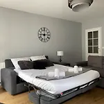 For 6 Persons + Parking : Center Апартаменты